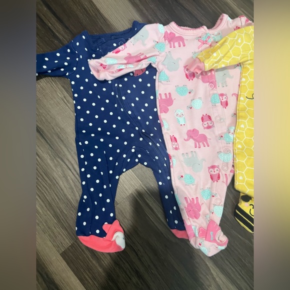 Baby One Piece Lot - Picture 2 of 7